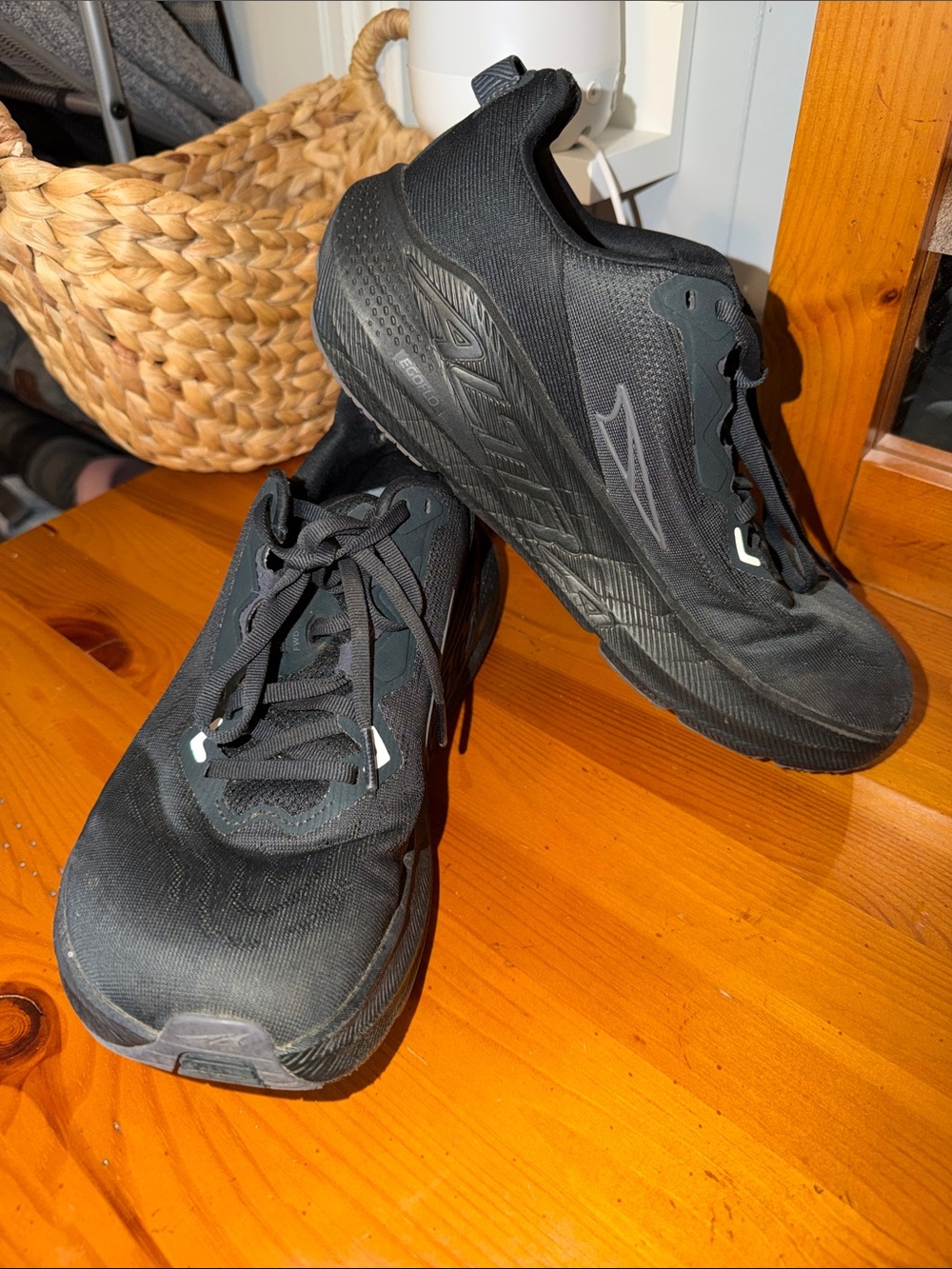 Altra Fwd Via Men's Black Athletic Road Running Shoes